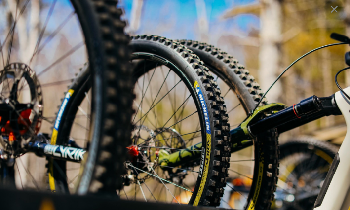 Best Touring Tires for Bicycle